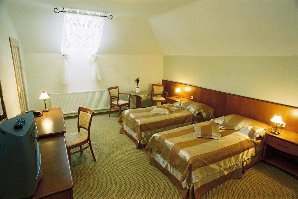 Park Hotel Tartuf Beladice Phòng bức ảnh